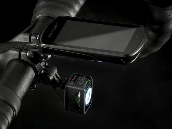 Bicykel Trek Madone SL 7 Matte Black/Gloss Alpine Blue 2021