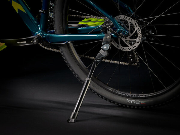 Bicykel Trek Marlin 5 Dark Aquatic/Trek Black 2021