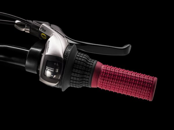 Bicykel Trek Precaliber 20; 7 rýchlostí Voodoo Trek Black 2022