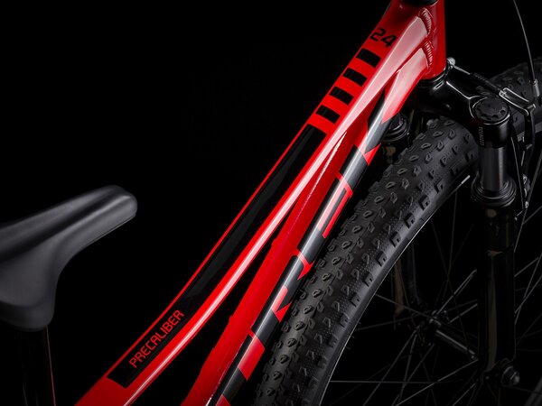 Bicykel Trek Precaliber 24 Radioactive Red 2022
