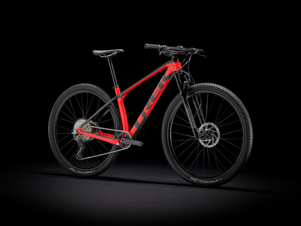 Bicykel Trek Procaliber 9.6, Radioactive Red/Trek Black 2021