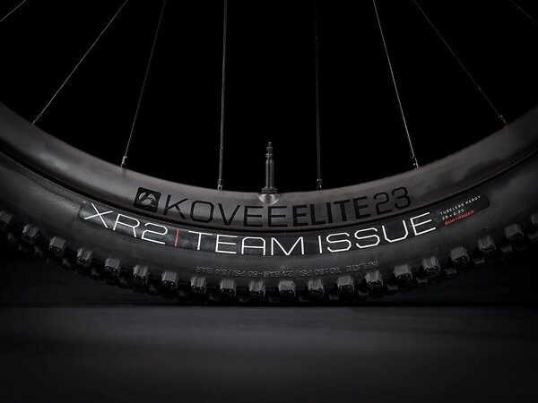 Bicykel Trek Procaliber 9.7 Lithium Grey/Trek Black 2021