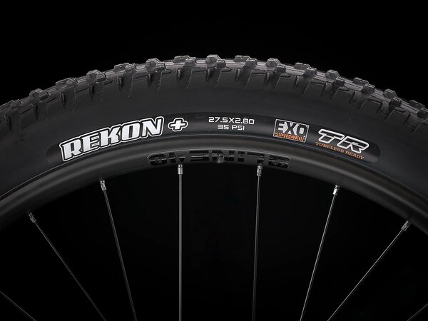 Bicykel Trek Roscoe 7 Factory Orange/Metallic Gunmetal 2021