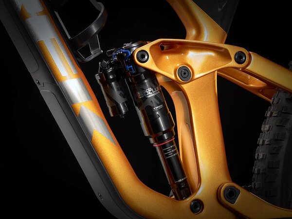 Bicykel Trek Slash 9.8 GX Factory Orange/Carbon Smoke 2021