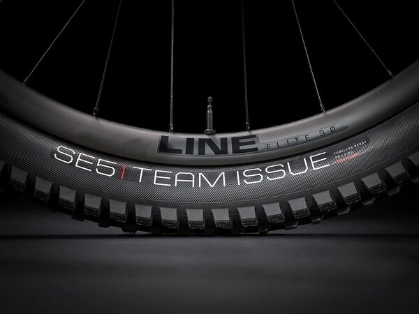 Bicykel Trek Slash 9.8 GX Factory Orange/Carbon Smoke 2021