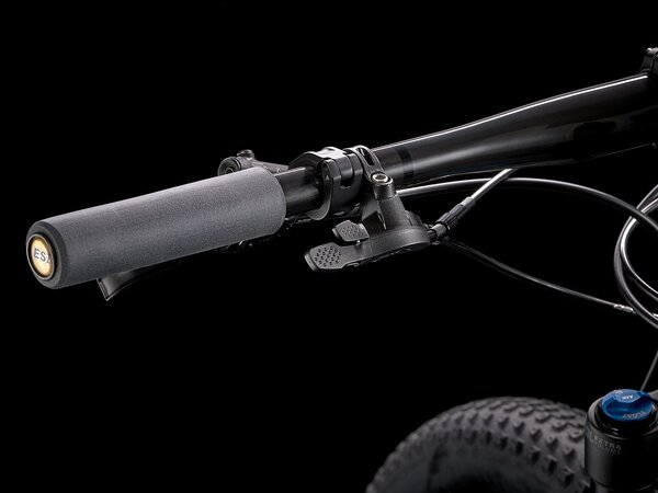 Bicykel Trek Supercaliber 9.8 GX Matte Raw Carbon/Gloss Trek Black 2021