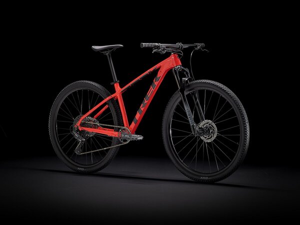 Bicykel Trek X-Caliber 8 Radioactive Red/Trek Black 2021