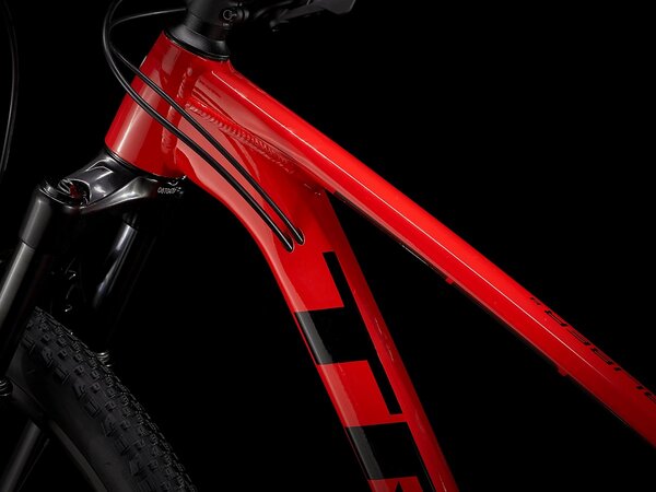 Bicykel Trek X-Caliber 8 Radioactive Red/Trek Black 2021