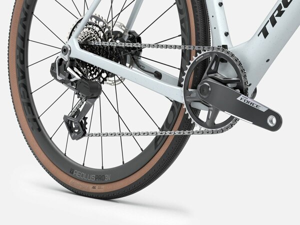 Bicykel Trek Checkmate SLR 7 AXS Matte Hex Blue/Plasma Grey Pearl 2026