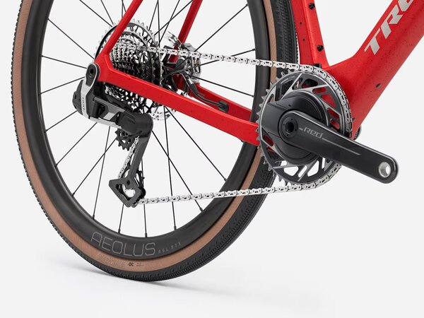 Bicykel Trek Checkmate SLR 9 AXS Radioactive Red/Sedona Red 2027