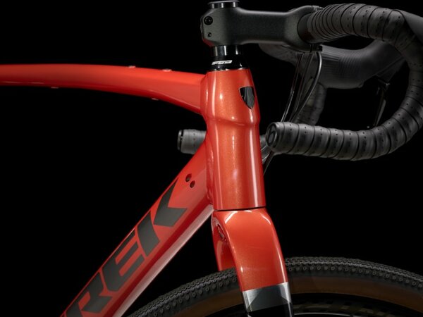 Bicykel Trek Checkpoint ALR 5 Lava 2024