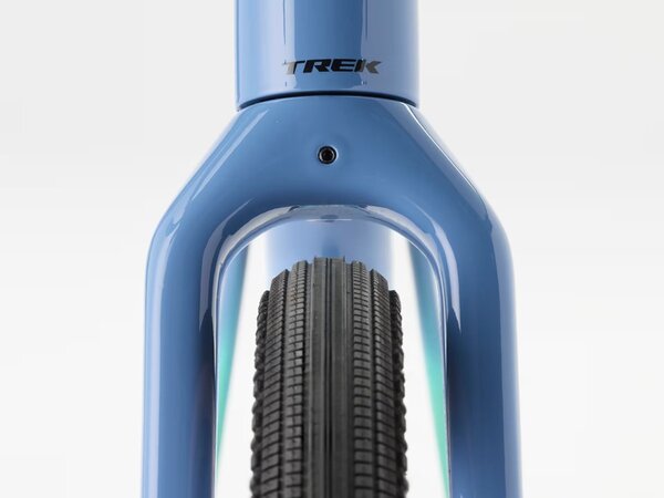 Bicykel Trek Checkpoint ALR 5 Fjord Blue to Miami Green Fade 2026