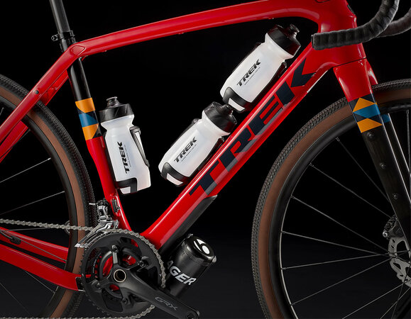 Bicykel Trek Checkpoint SL 5 Radioactive Red/Nautical Navy 2023