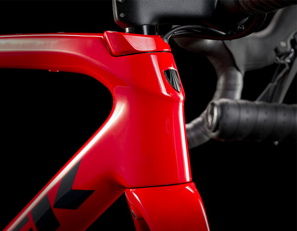 Bicykel Trek Checkpoint SL 5 Radioactive Red/Nautical Navy 2023