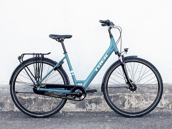 Bicykel Trek District 1 Equipped Lowstep Teal 2023