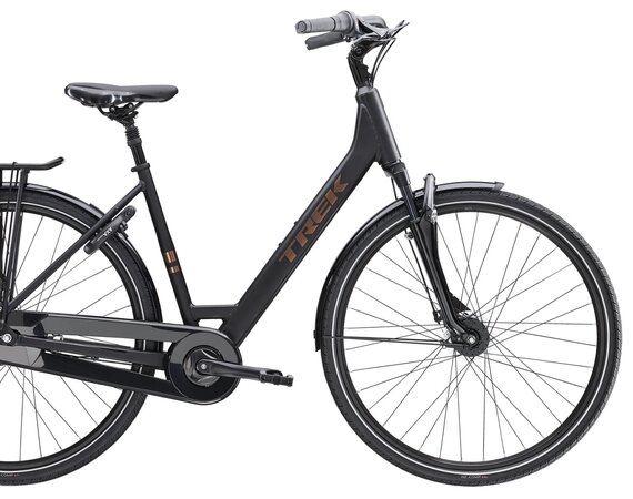 Bicykel Trek District 2 Lowstep Trek Black Matte 2025