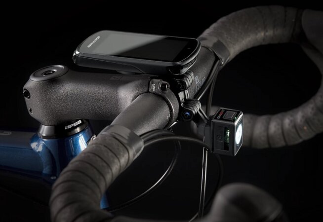 Bicykel Trek Domane AL 2 Gloss Mulsanne Blue/Matte Trek Black 2024