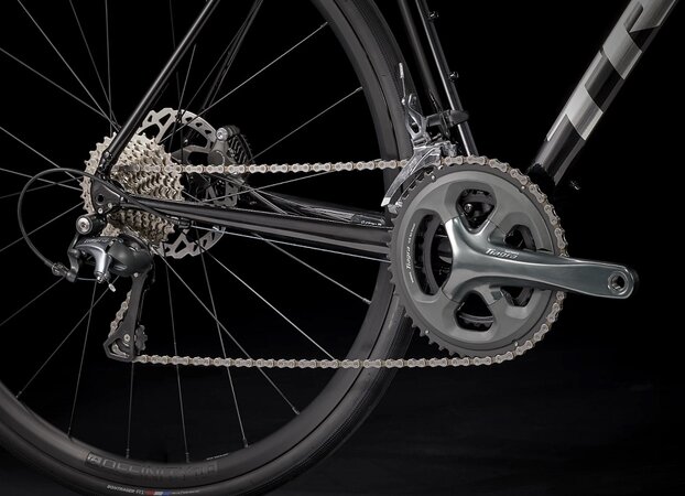 Bicykel Trek Domane AL 4 Disc Gloss Trek Black/Matte Trek Black 2022