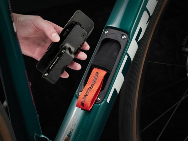 Bicykel Trek Domane SL 5 Gen 4 Dark Aquatic 2025