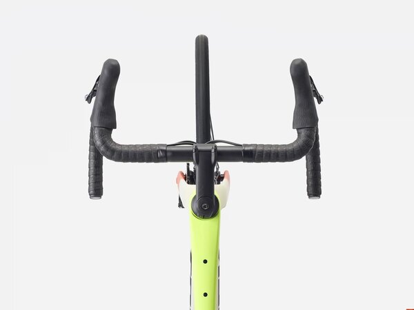 Bicykel Trek Domane SL 5 Gen 4 Era White/Glowstick/Coral Fade 2026