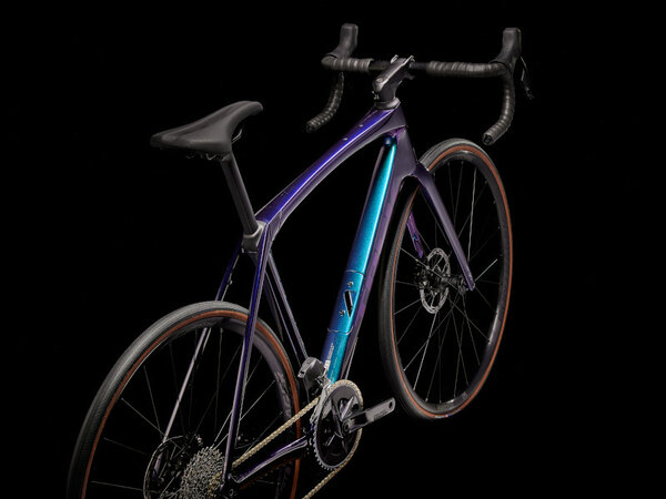 Bicykel Trek Domane SL 6 AXS Gen 4 Deep Dark Blue 2024