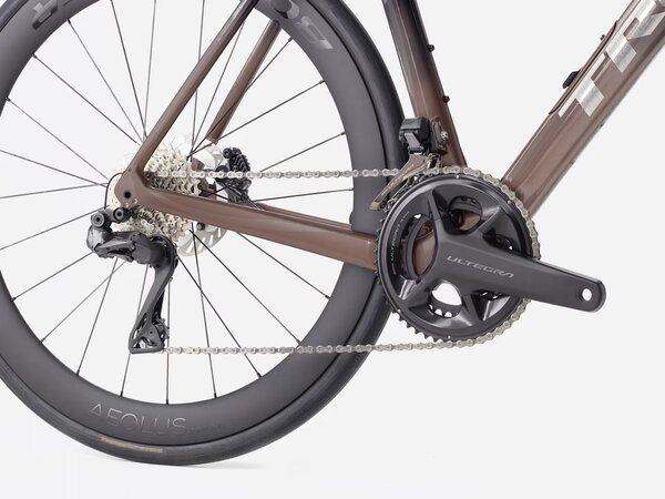 Bicykel Trek Domane SL 7 Gen 4 Dark Star to Bronze Age Fade 2026