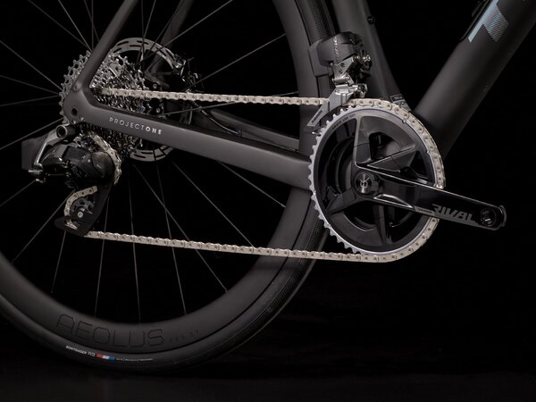 Bicykel Trek Domane SLR 6 AXS Gen 4 Deep Smoke 2024