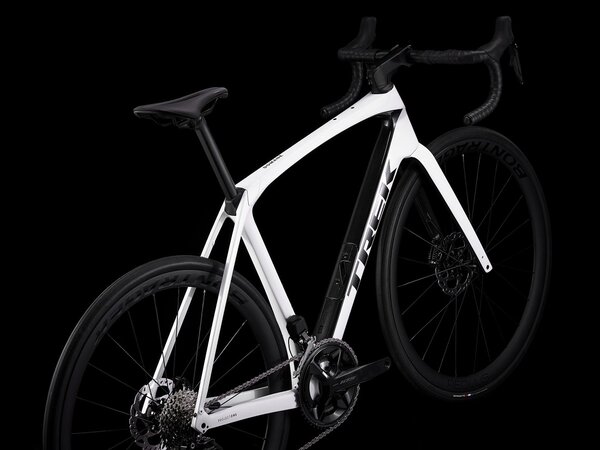 Bicykel Trek Domane SLR 6 Gen 4 Crystal White 2024