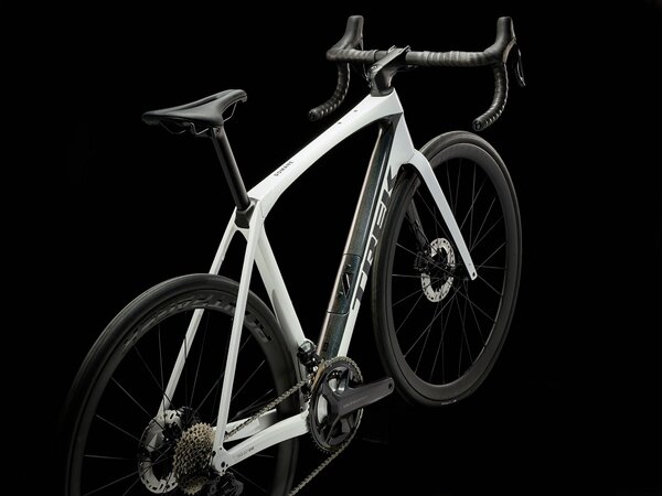 Bicykel Trek Domane SLR 7 Gen 4 Crystal White 2024
