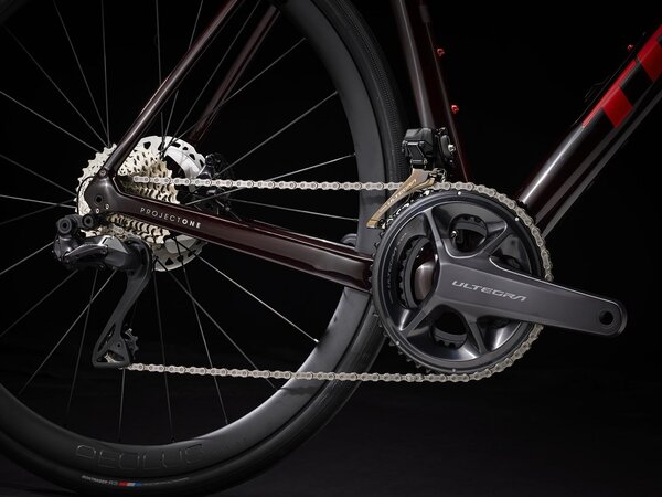 Bicykel Trek Domane SLR 7 Gen 4 Metallic Red Smoke to Red Carbon Smoke 2025