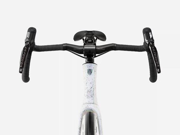 Bicykel Trek Domane SLR 7 Gen 5 Mother of Pearl/Silver Marble 2027