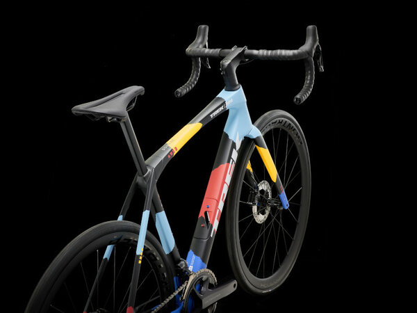 Bicykel Trek Domane SLR 7 Gen 4 Trek Black 2025