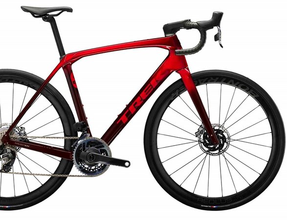 Bicykel Trek Domane SLR 9 AXS Gen 4 Metallic Red Smoke to Red Carbon Smoke 2024