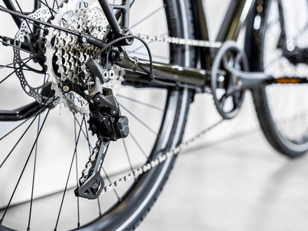 Bycikel Trek Dual Sport 3 Equipped Black Olive 2023