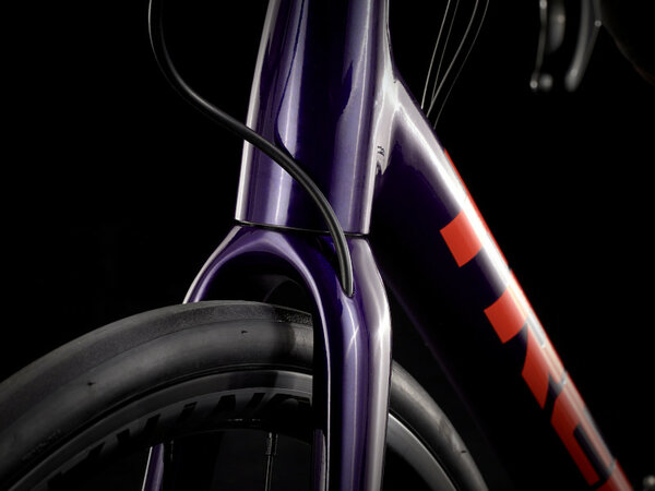 Bicykel Trek Émonda ALR 5 Purple Abyss 2022