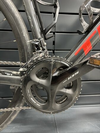 Testovaný bicykel Trek Émonda SL 5 Lithium Grey 2023