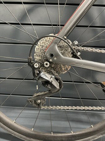 Testovaný bicykel Trek Émonda SL 5 Lithium Grey 2023