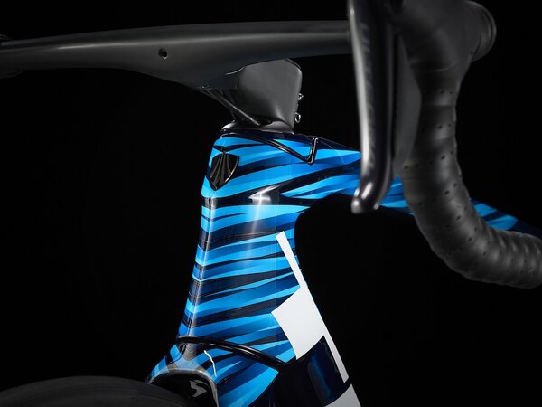 Bicykel Trek Émonda SLR 7 Disc Navy Carbon Smoke/Blue 2022