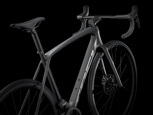 Testovaný bicykel Trek Emonda SLR 7 Matte Onyx Carbon 2022