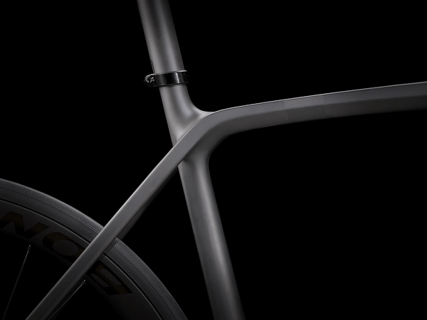 Testovaný bicykel Trek Emonda SLR 7 Matte Onyx Carbon 2022