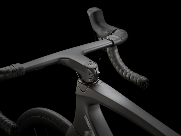 Testovaný bicykel Trek Emonda SLR 7 Matte Onyx Carbon 2022