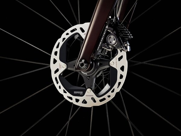 Bicykel Trek Émonda SLR 9 Metallic Red Smoke to Red Carbon Smoke 2024