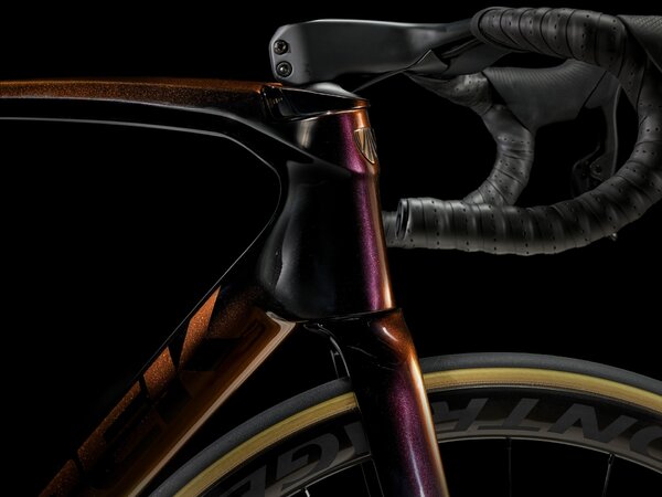 Bicykel Trek Émonda SLR 9 AXS Axinite Flip Trek Black 2024