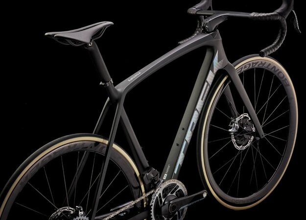 Bicykel Trek Émonda SLR 9 AXS Deep Smoke 2024