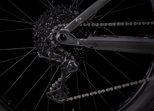 Bicykel Trek Farley 5 Satin Blue Sage to Lithium Grey Fade 2026