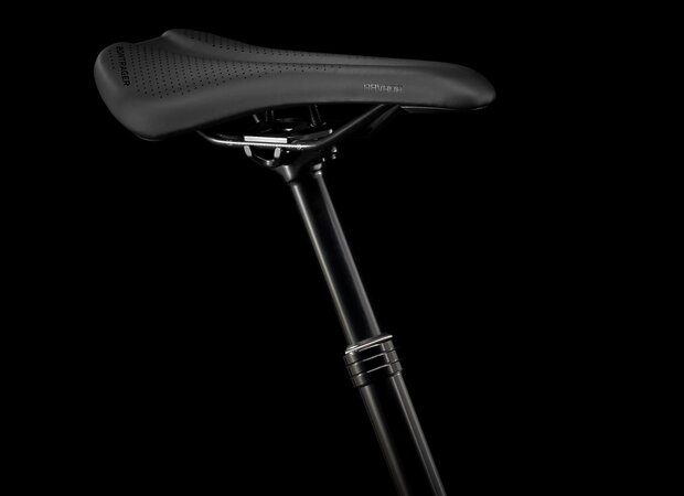 Bicykel Trek Fuel EX 7 Trek Black/Radioactive Red 2021/2022