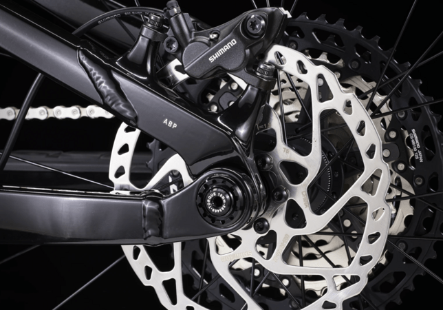 Bicykel Trek Fuel EX 8 Gen 6 Galactic Grey To Black Fade 2023