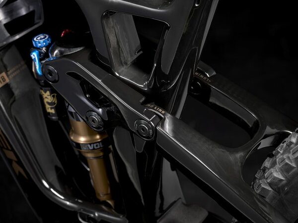 Bicykel Trek Fuel EX 9.9 X0 AXS T-Type Gen 6 Deep Smoke 2024