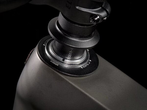 Bicykel Trek Fuel EX 9.9 XTR Gen 6 Deep Smoke 2024