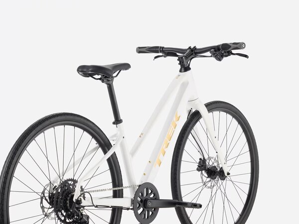 Bicykel Trek FX 2 Midstep Gen 4 Crystal White 2026